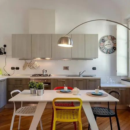 Altido Lovely Flat For 4 Near Piazza Corvetto Apartment Genua