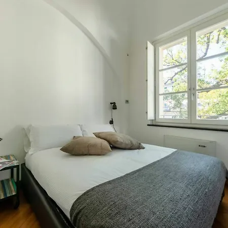 Altido Lovely Flat For 4 Near Piazza Corvetto Genua