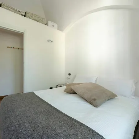Altido Lovely Flat For 4 Near Piazza Corvetto Apartment