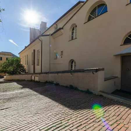 Altido Lovely Flat For 4 Near Piazza Corvetto Genua